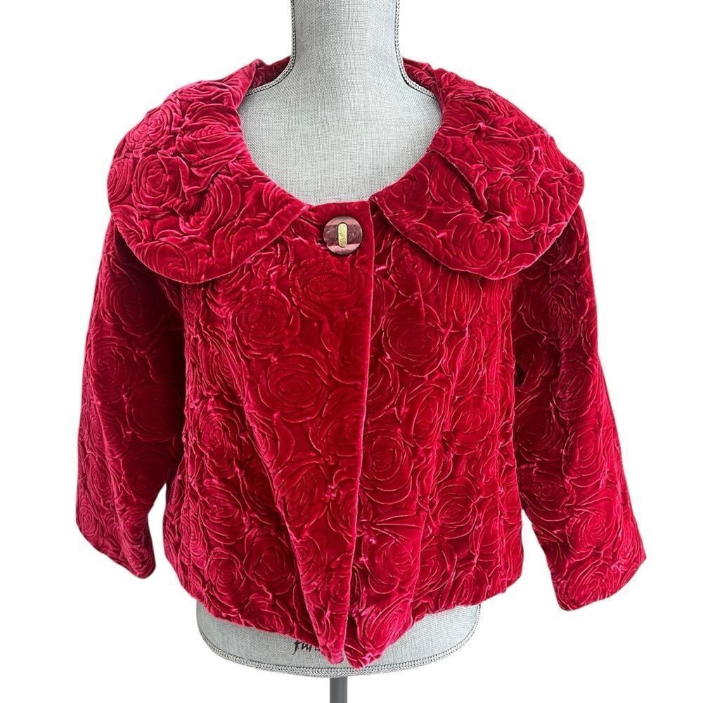 Tracy Reese Velvet Rose Embossed Jacket size 8 Pink Red 3/4 Sleeve Vintage Style